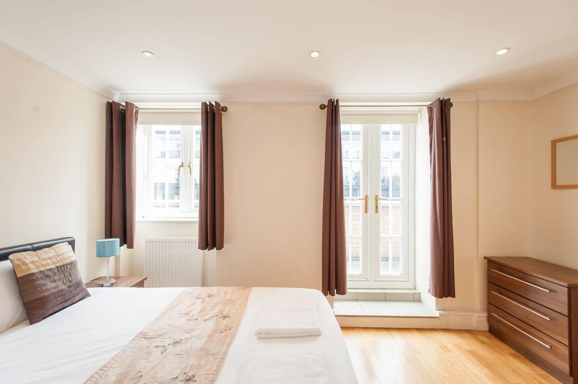 Apartament Serviced *